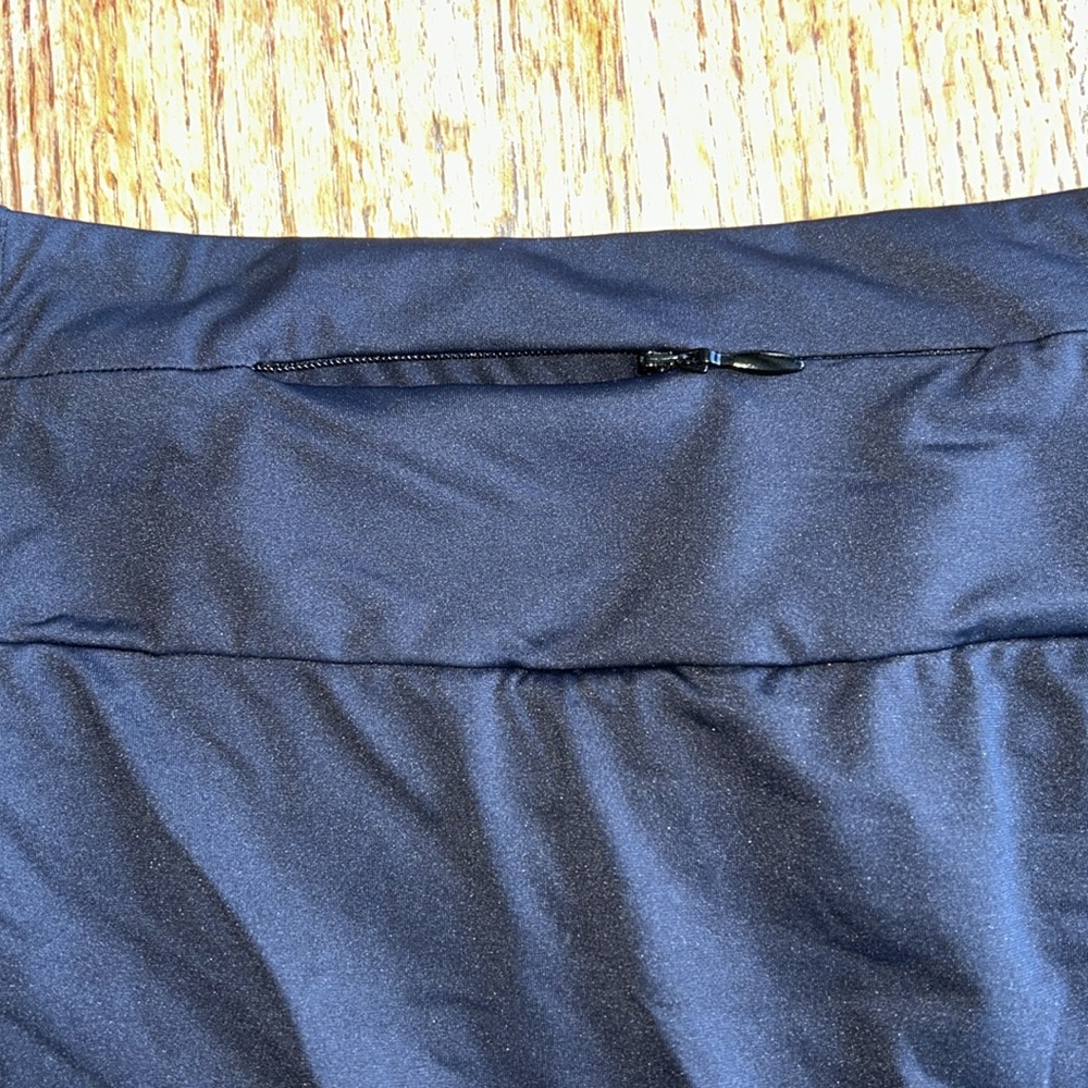 Tommy Bahama Pearl Skort - Medium - New - Picture 5 of 6
